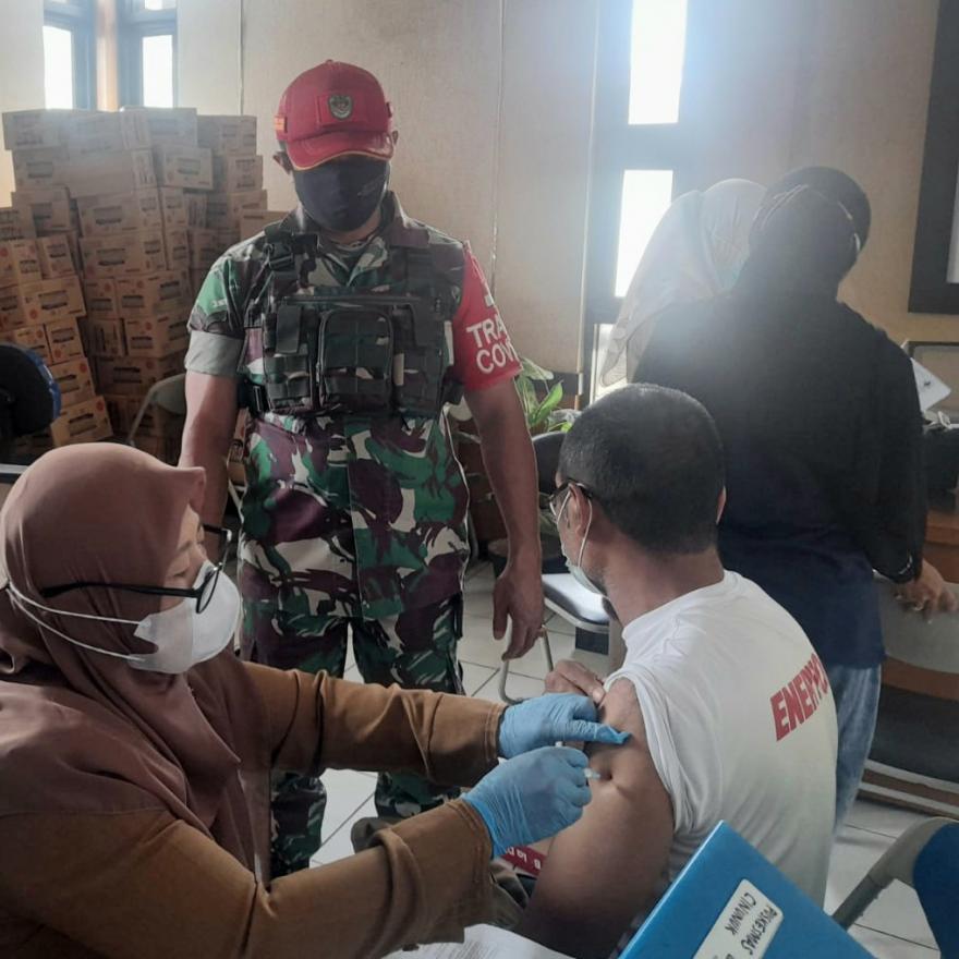 PKM Desa Cinunuk Kembali Gelar Vaksinasi Covid-19 Massal
